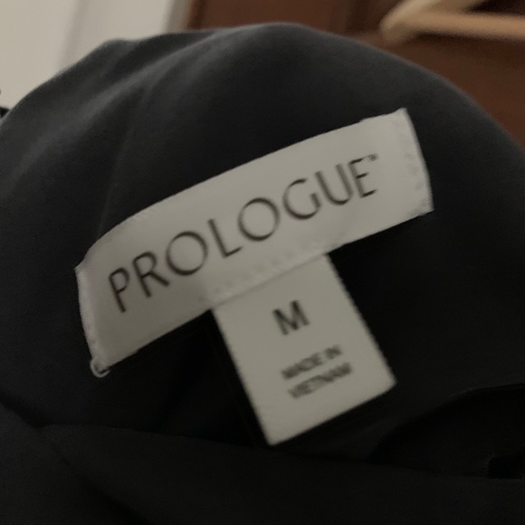 Short gray cross back dress - Picture 3 of 4